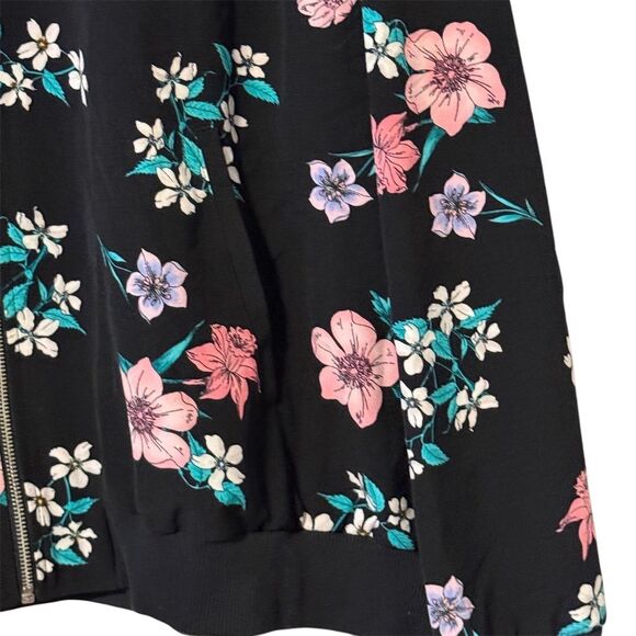Lane Bryant Women's Plus Size 26/28 Floral Bomber Jacket Black - Picture 7 of 10